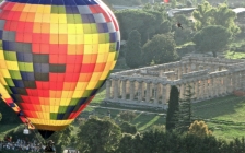 a baloon ride over the paestum ruins8